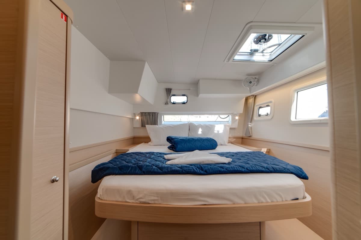 Lagoon 42 - photo 55