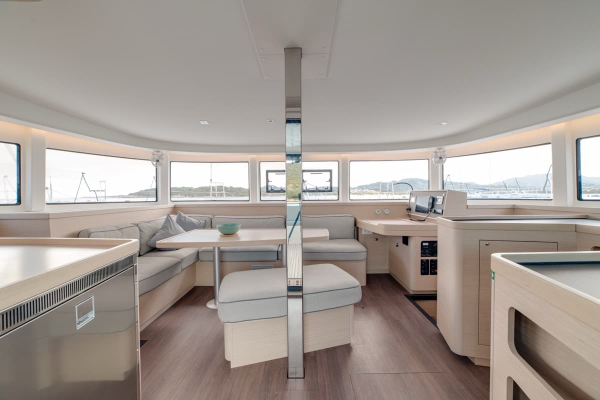 Lagoon 42 - photo 29