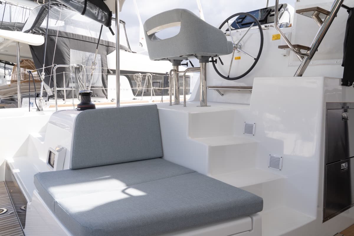 Lagoon 42 - photo 53