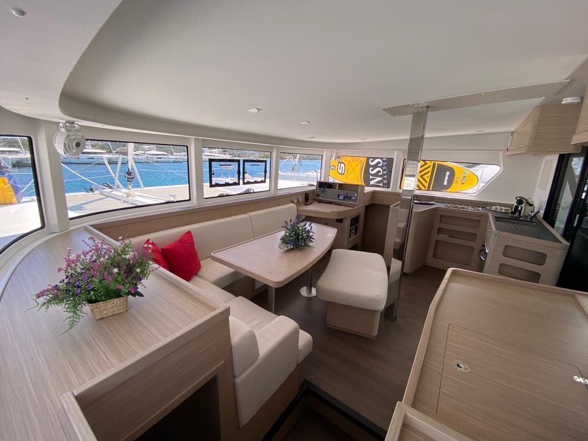 Lagoon 42 - photo 21