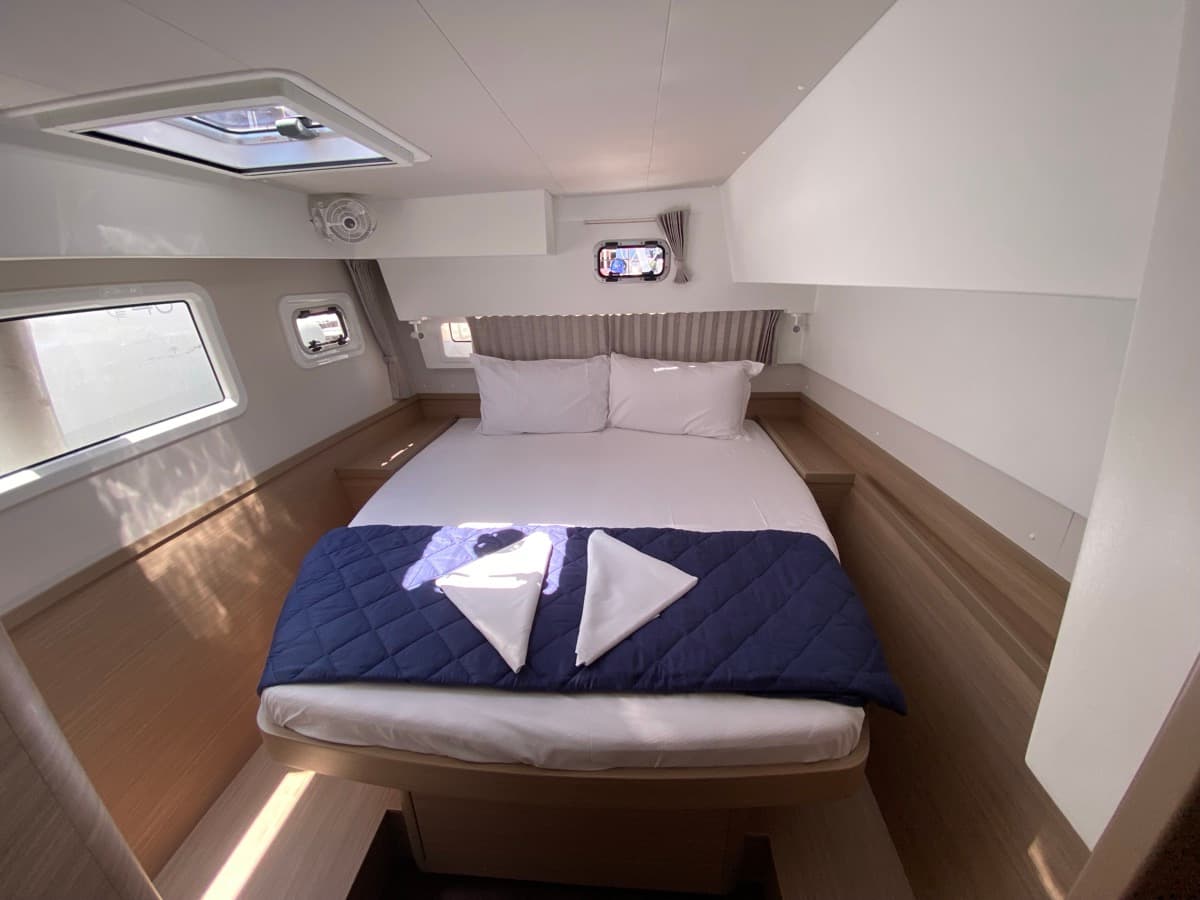 Lagoon 42 - photo 20