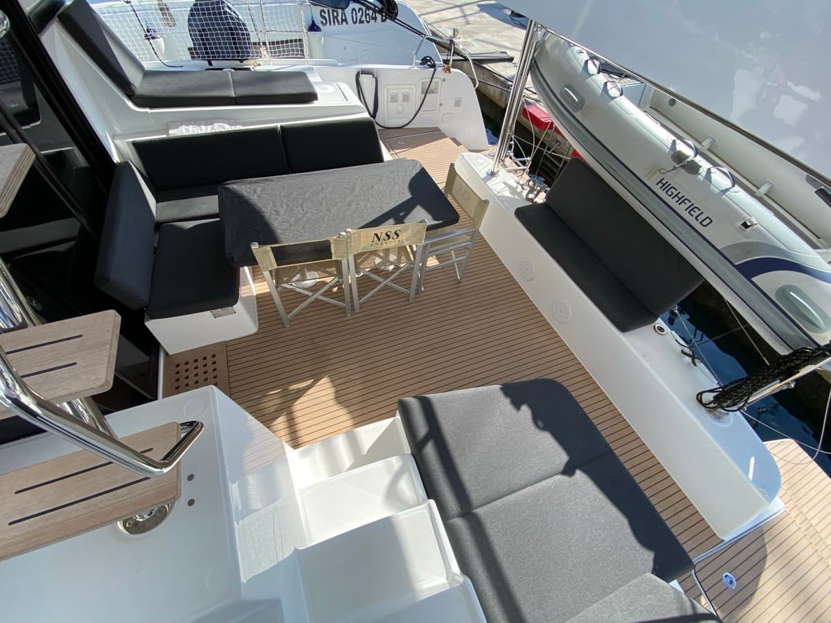 Lagoon 42 - photo 19