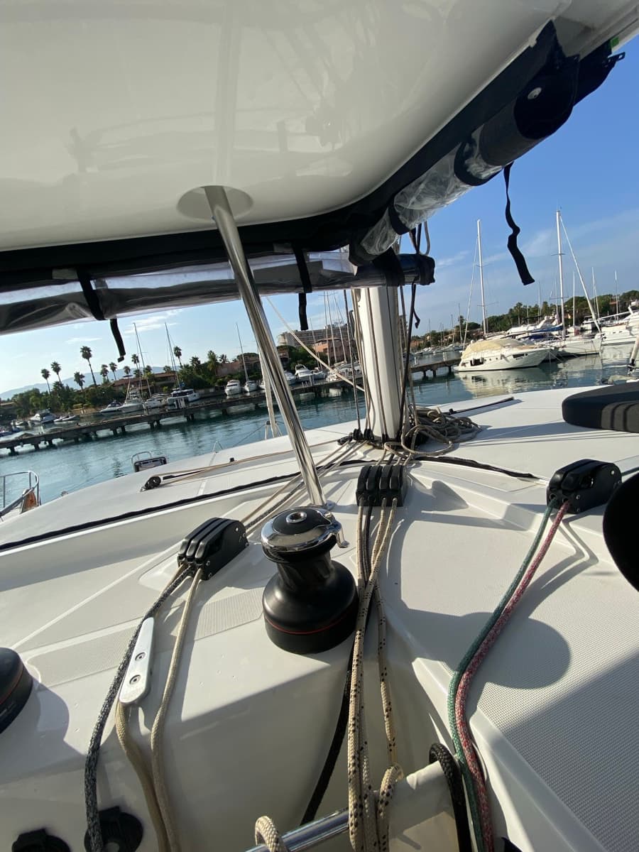 Lagoon 42 - photo 23