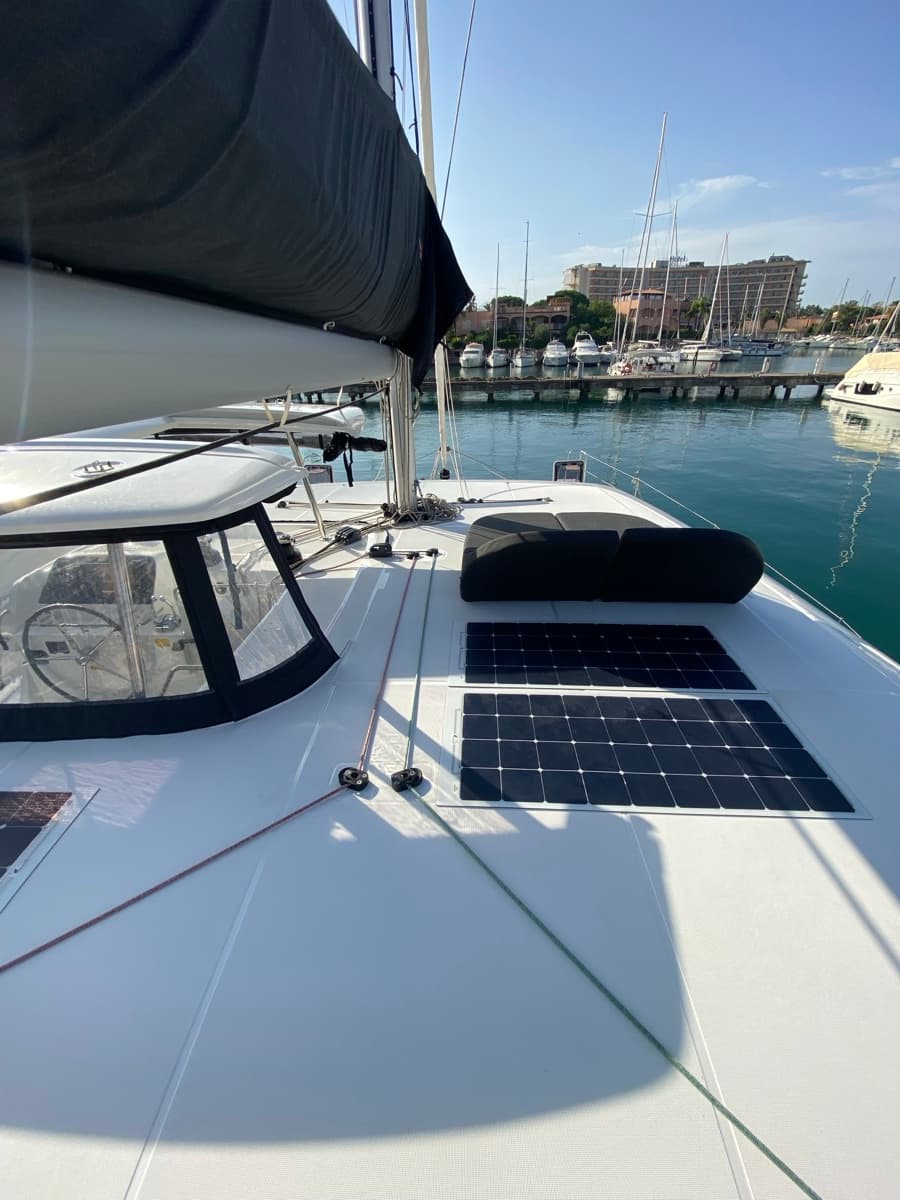 Lagoon 42 - photo 21