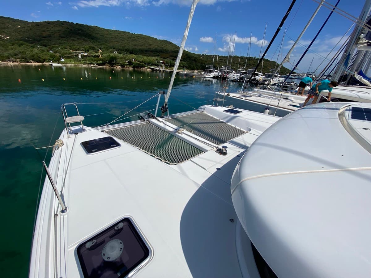 Lagoon 42 - photo 14