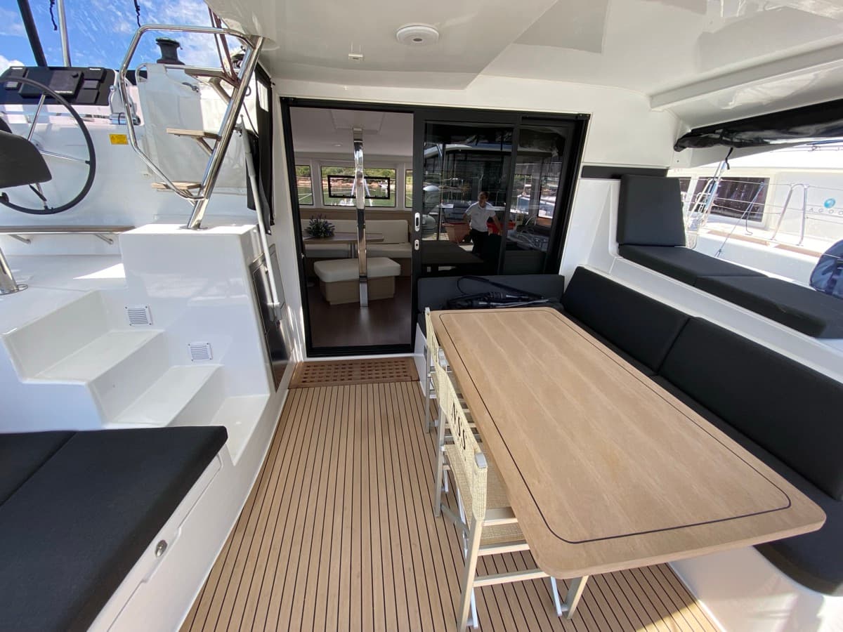 Lagoon 42 - photo 25