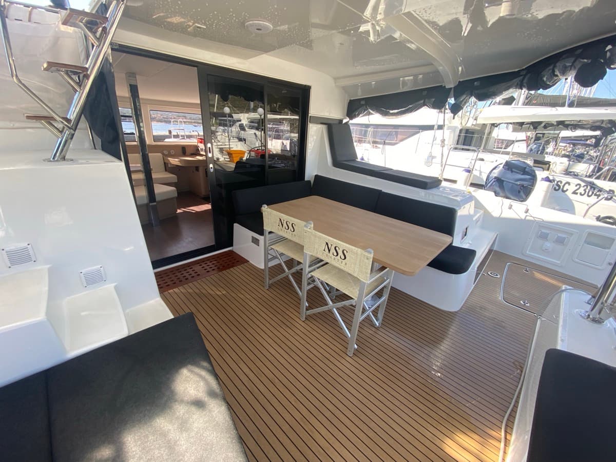 Lagoon 42 - photo 17