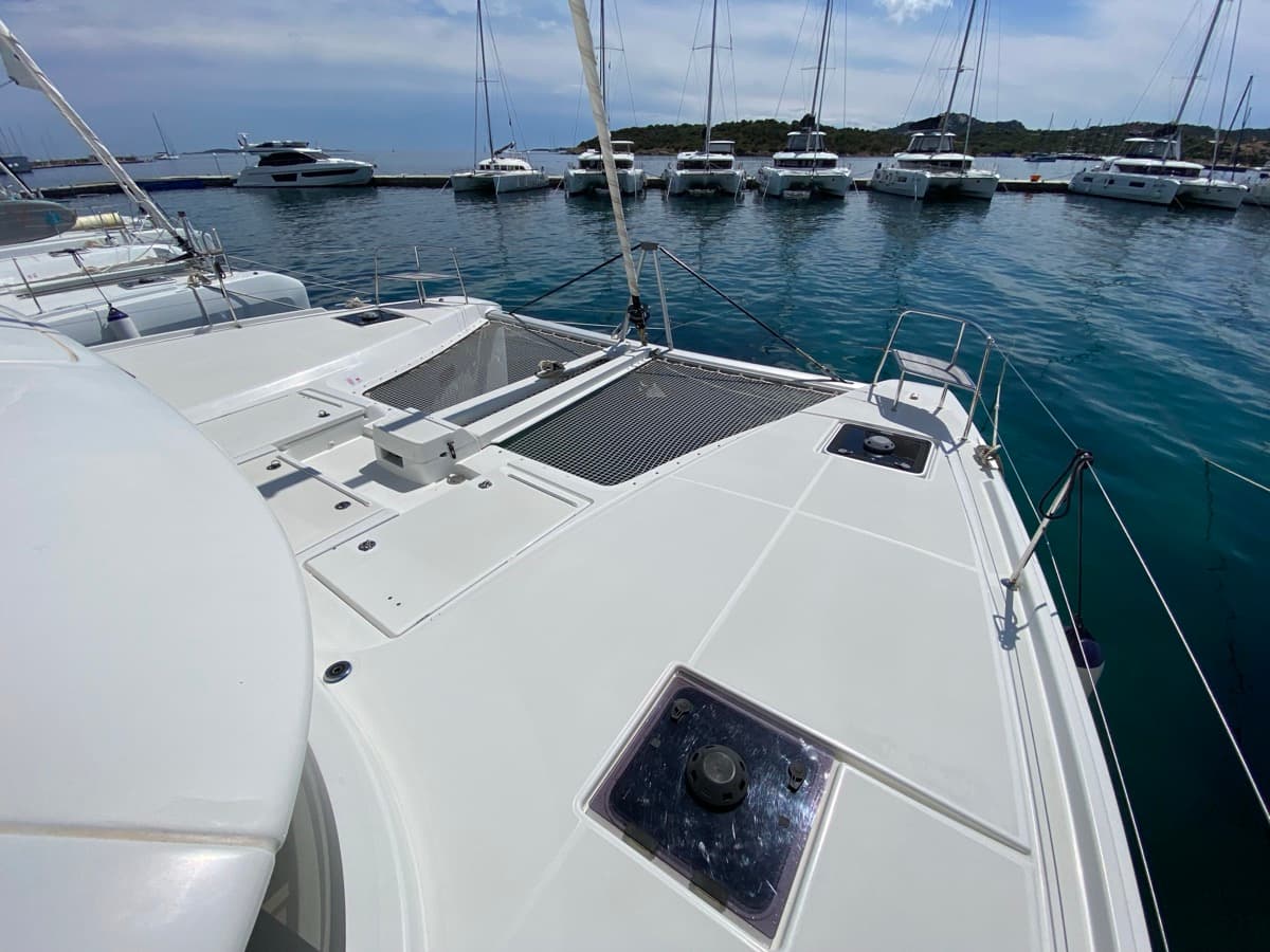 Lagoon 46  - photo 26