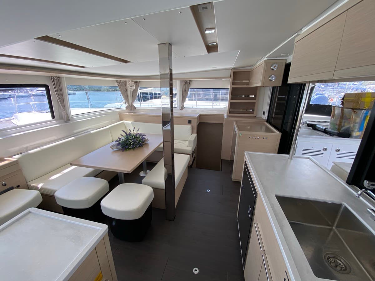 Lagoon 46  - photo 15