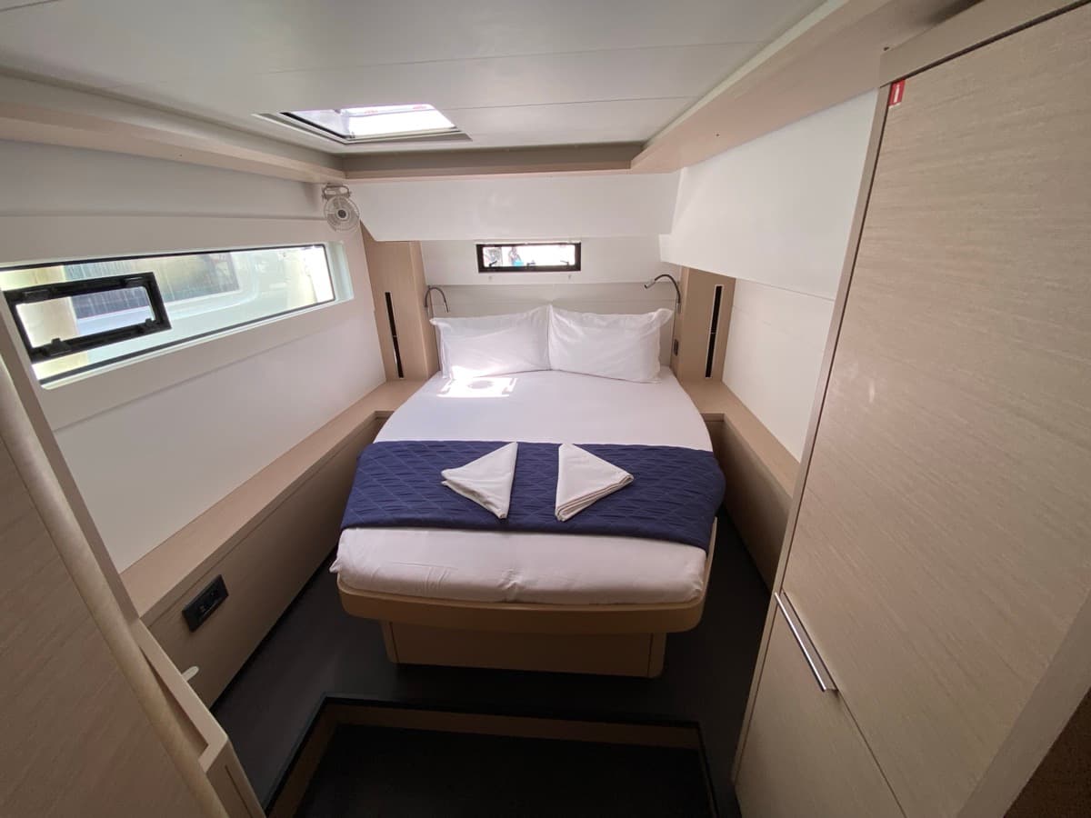 Lagoon 46  - photo 17