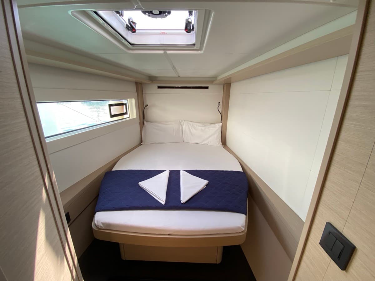 Lagoon 46  - photo 23