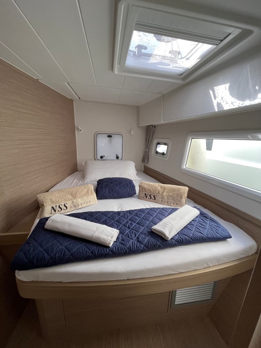 Lagoon 42 - photo 13