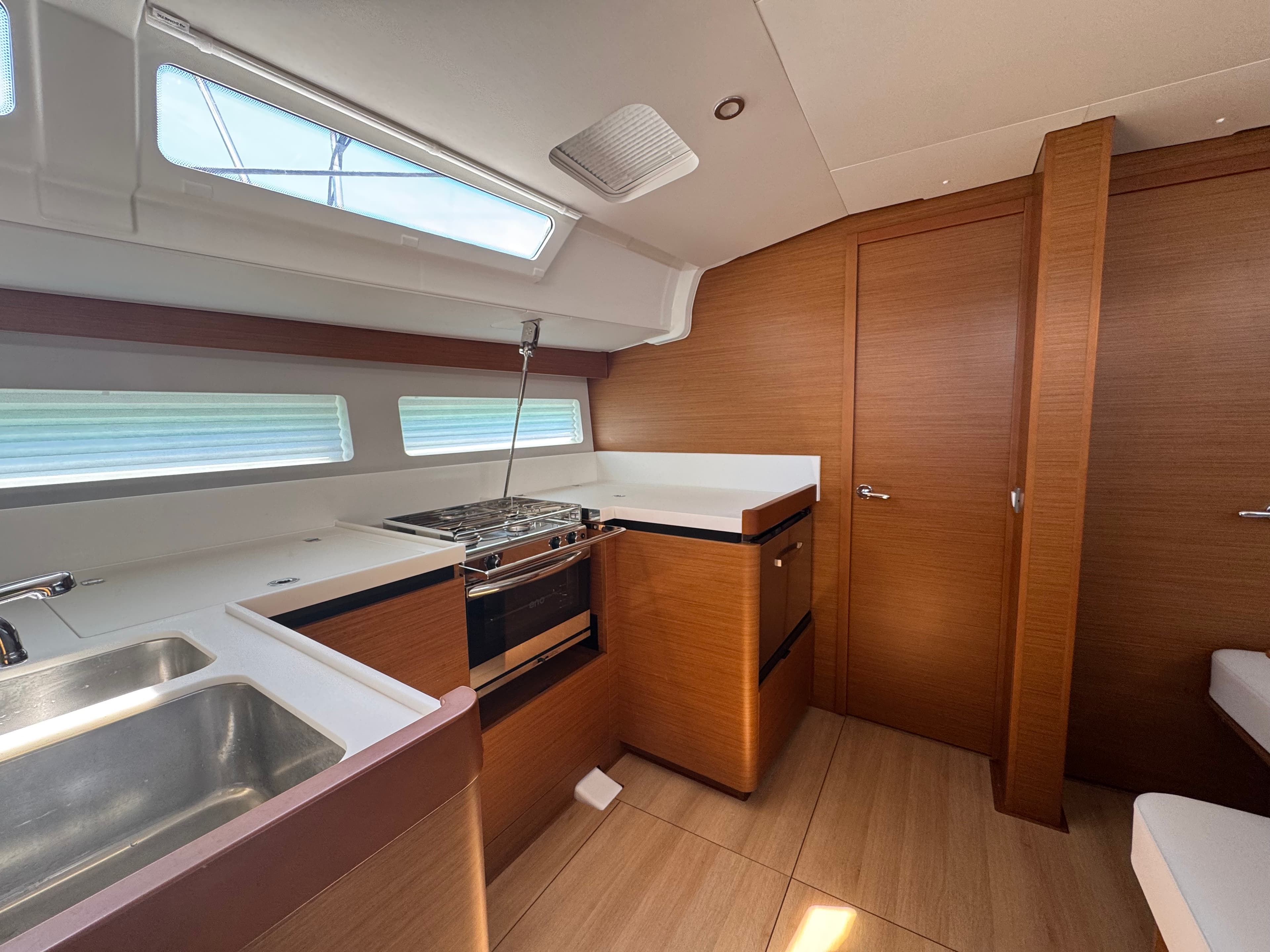 Sun Odyssey 490 - photo 10