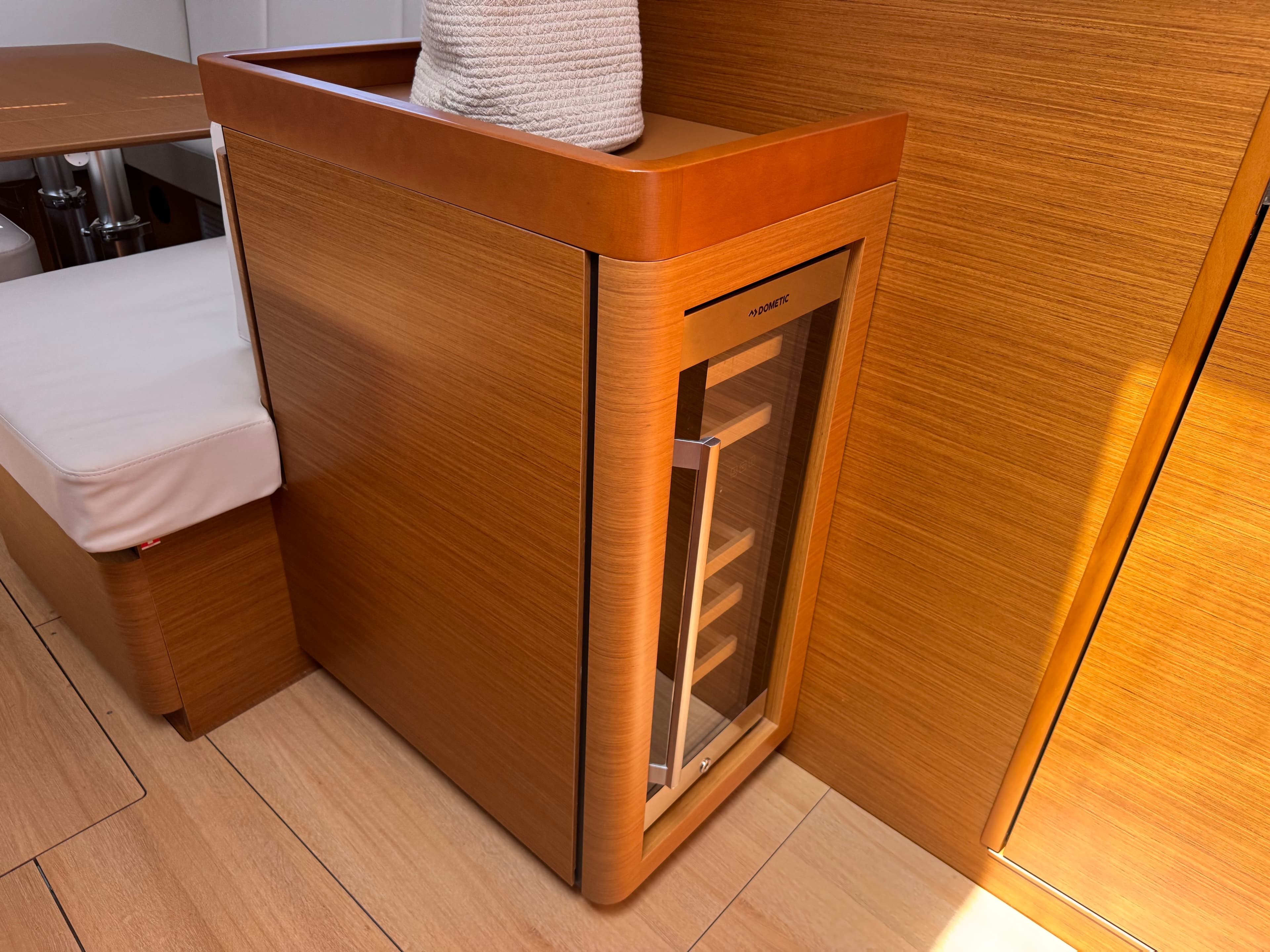 Sun Odyssey 490 - photo 9