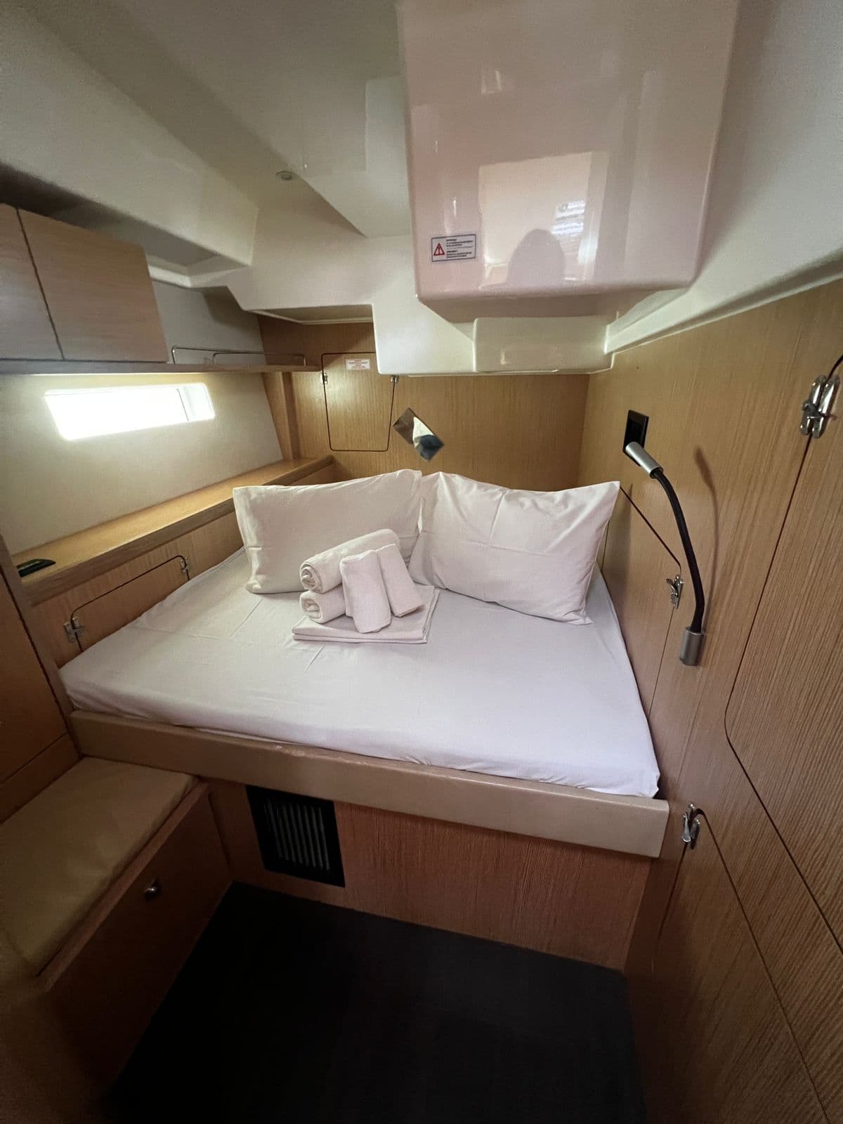 Bavaria C50 - photo 6