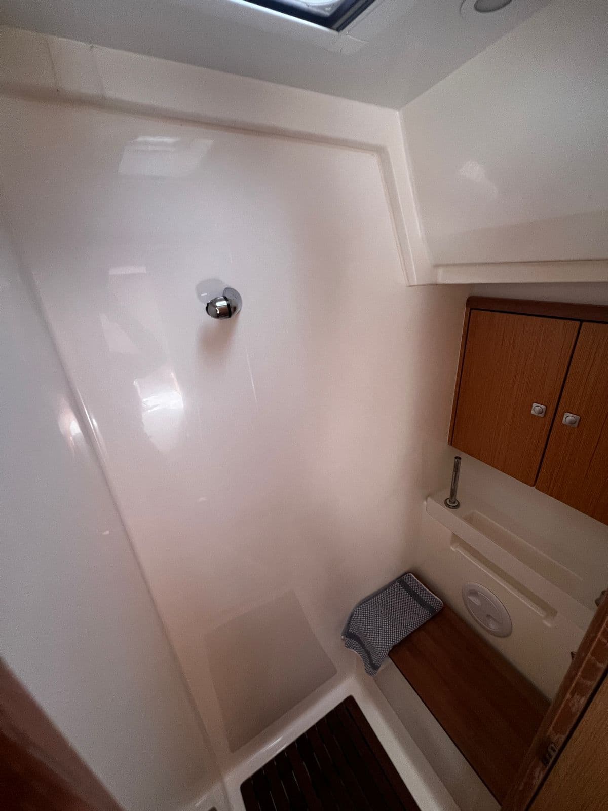 Bavaria C50 - photo 14