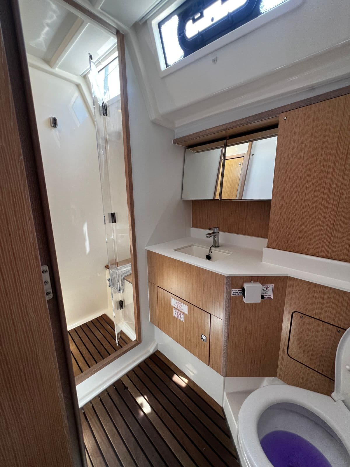 Bavaria C50 - photo 8