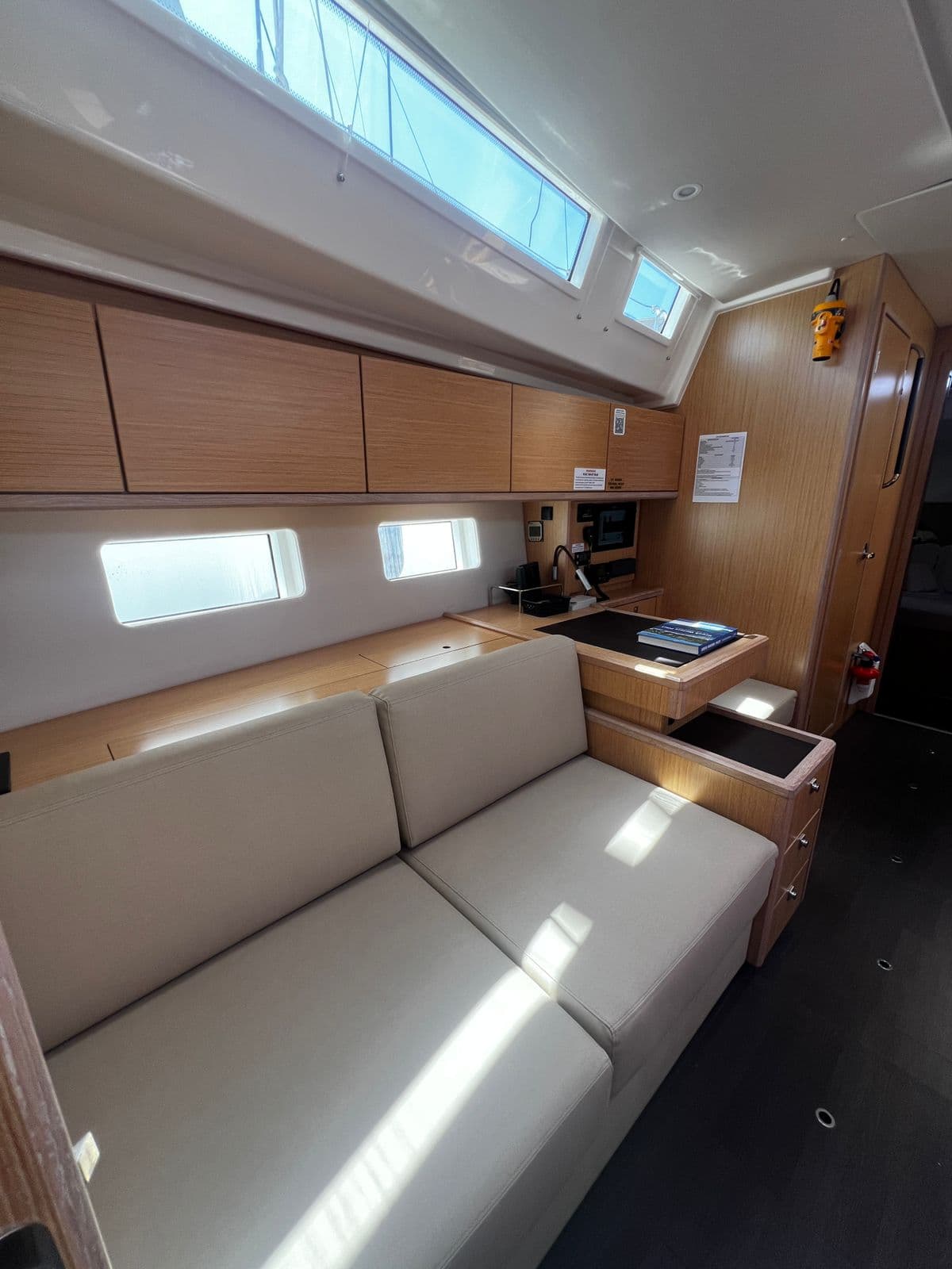 Bavaria C50 - photo 7