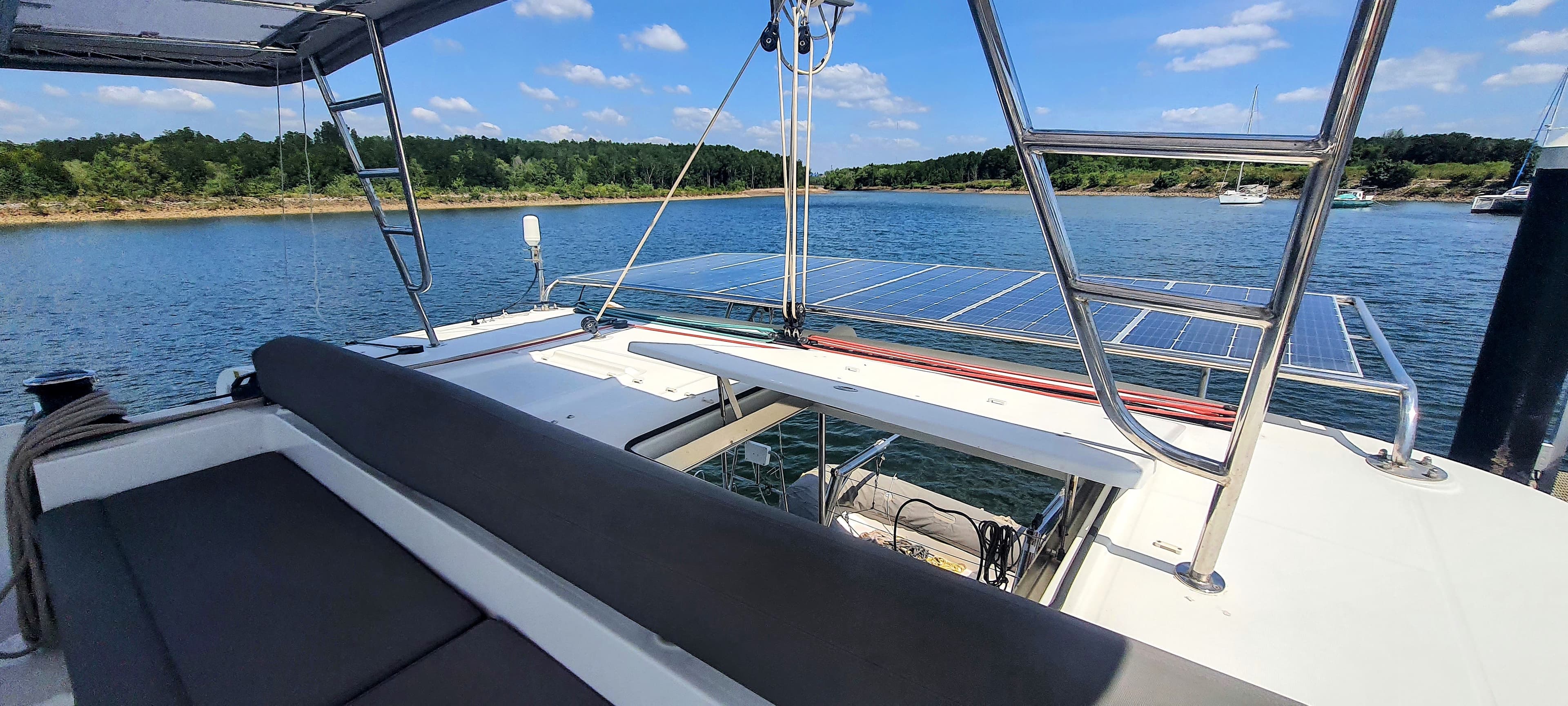 Lagoon 450 Fly - photo 19