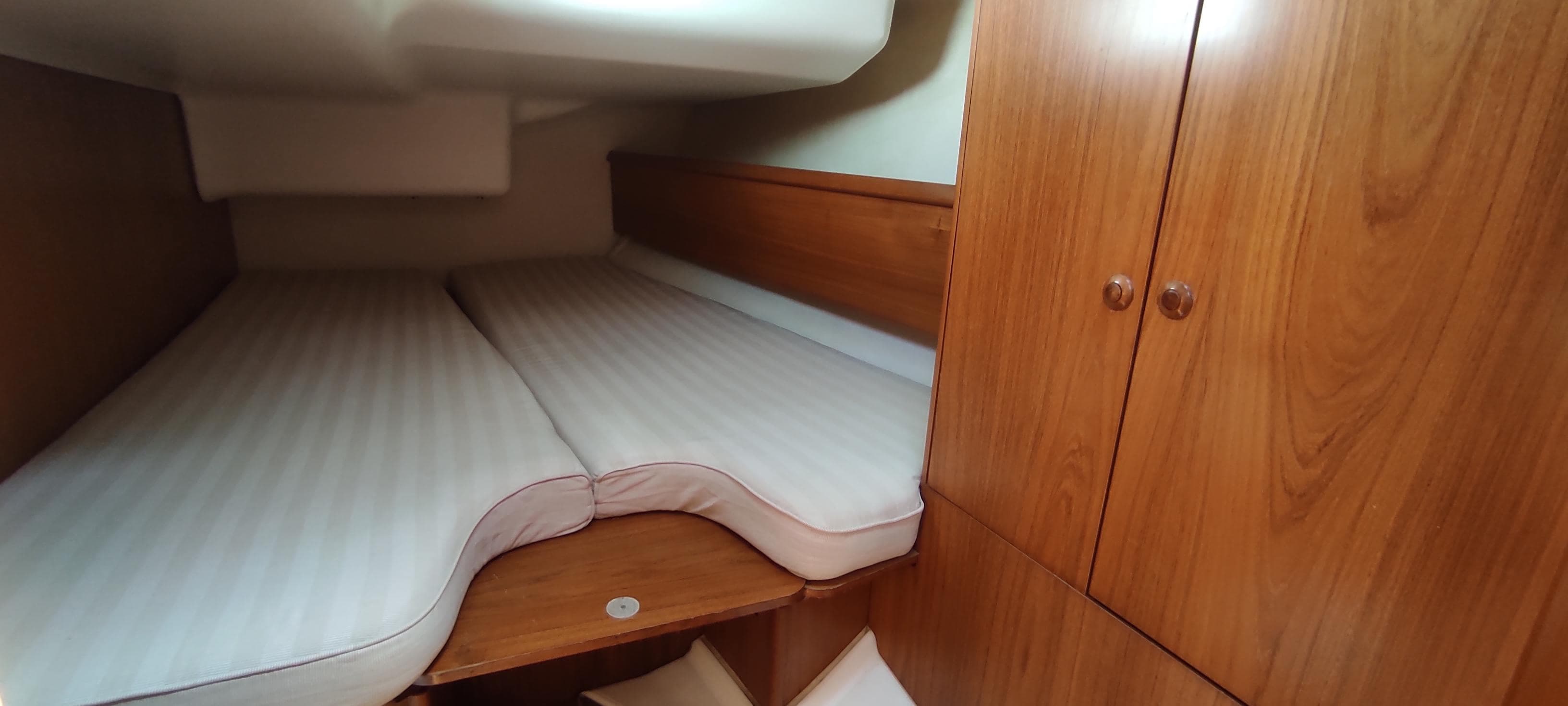 Sun Odyssey 43  - photo 12