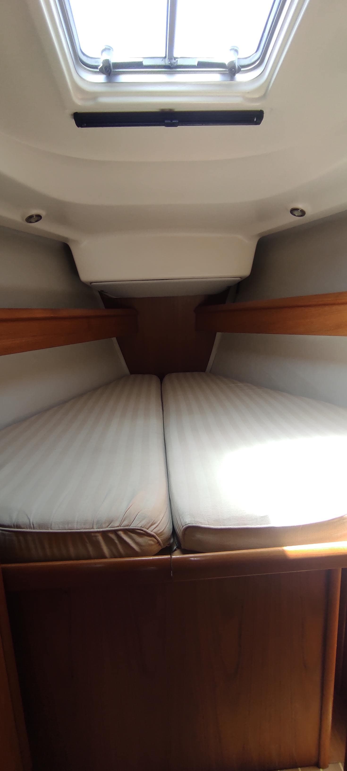 Sun Odyssey 43  - photo 14