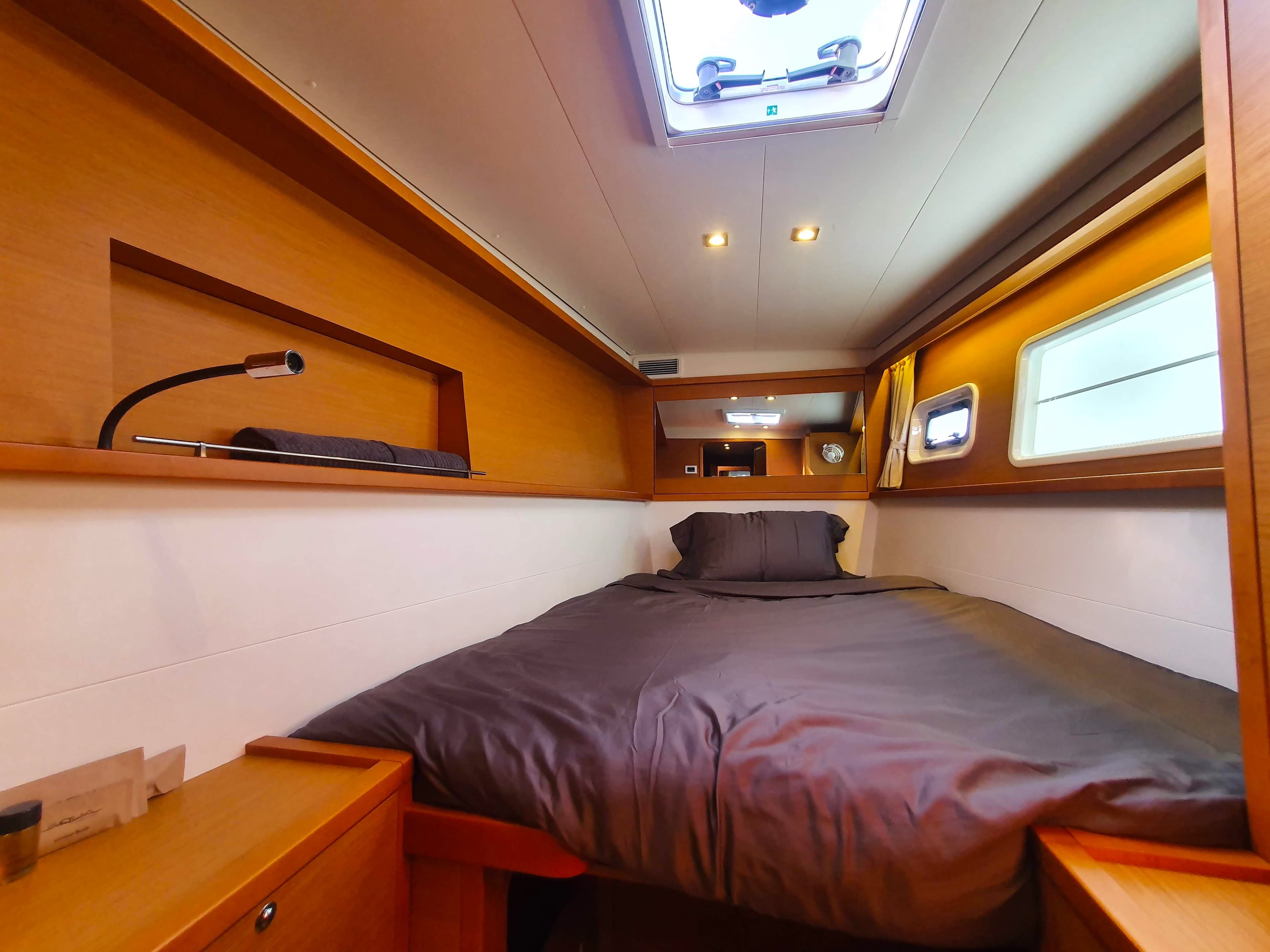 Lagoon 450 Fly - photo 30