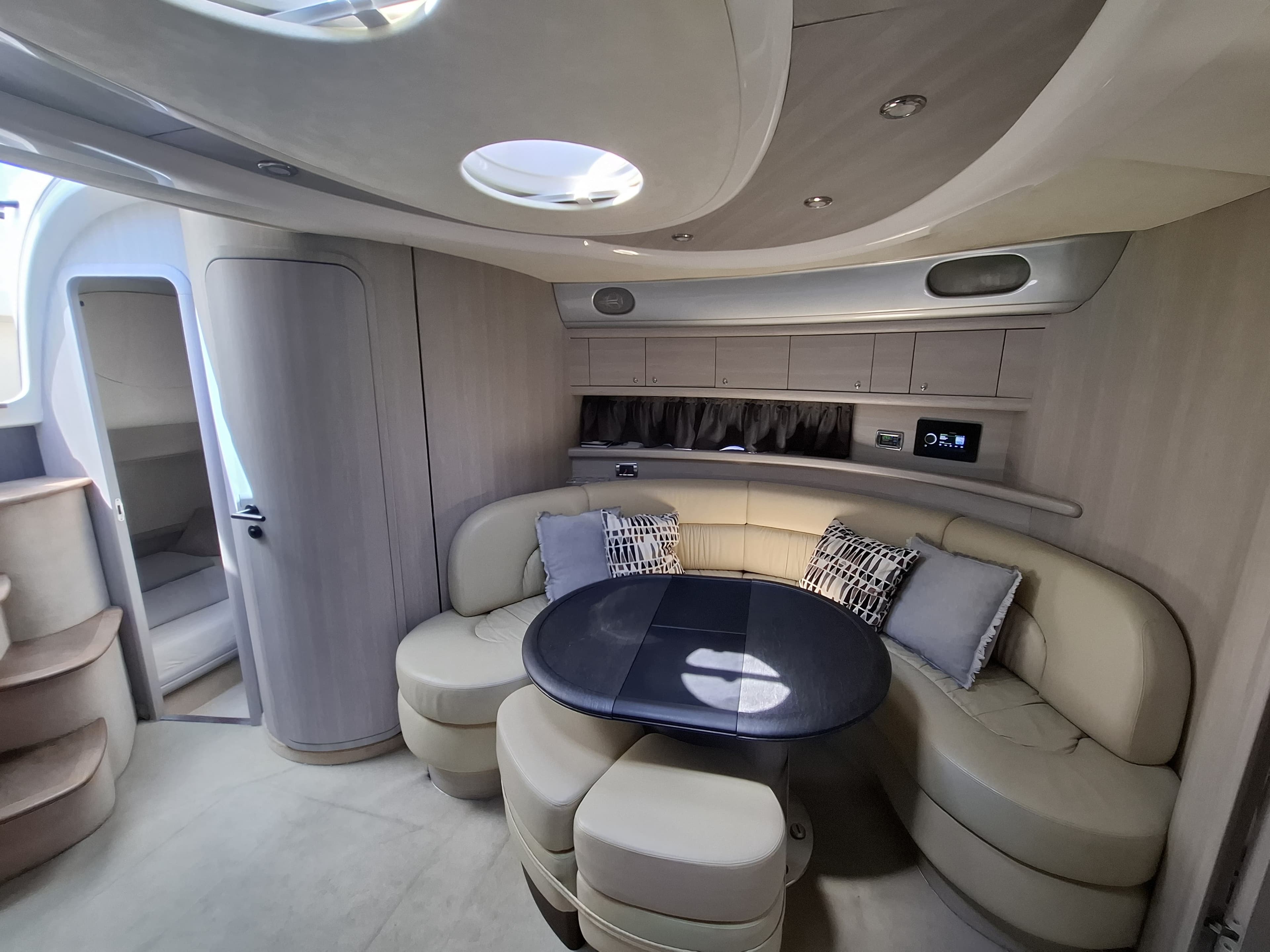 Motoryacht - photo 7