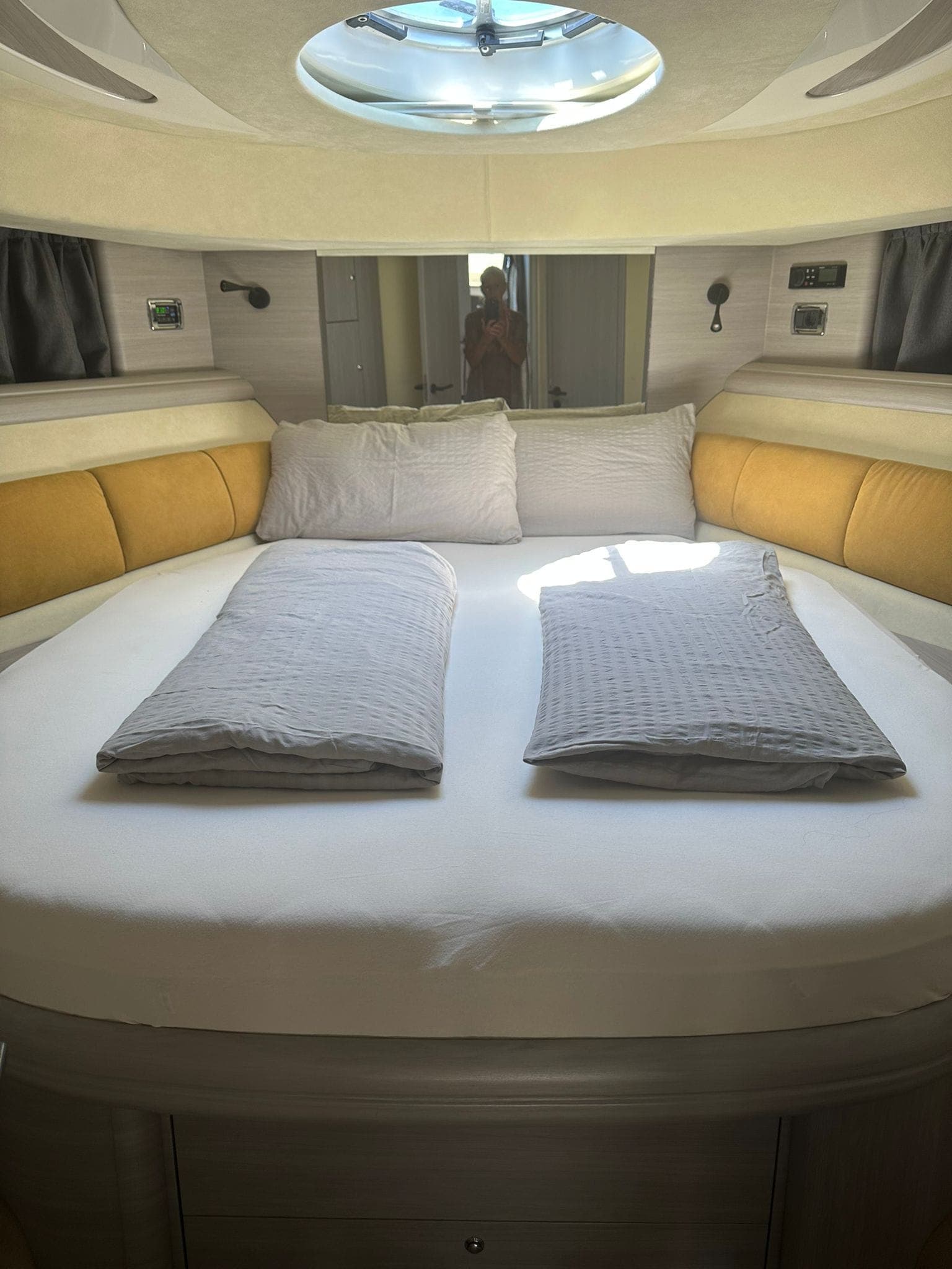 Motoryacht - photo 10