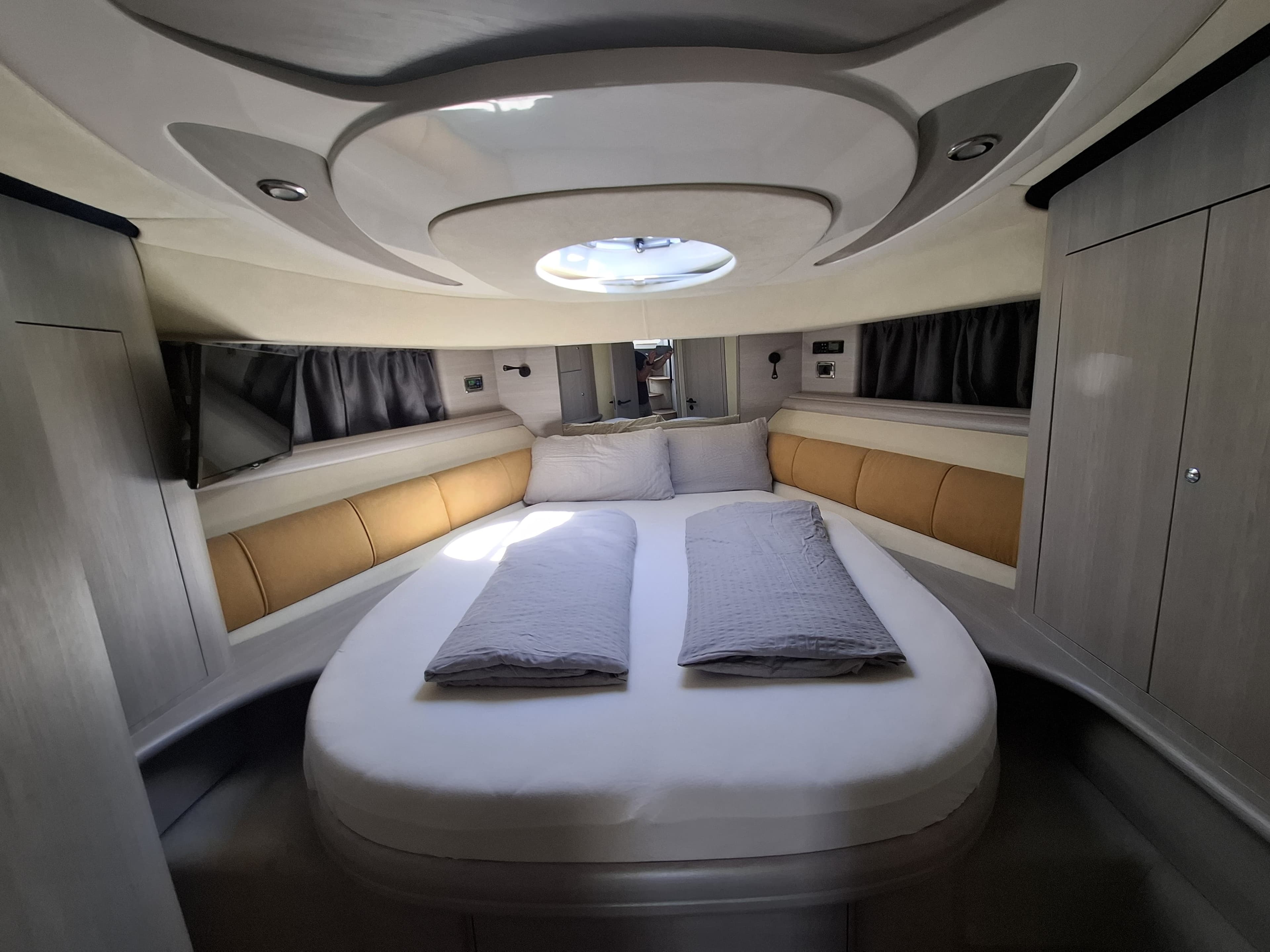 Motoryacht - photo 15