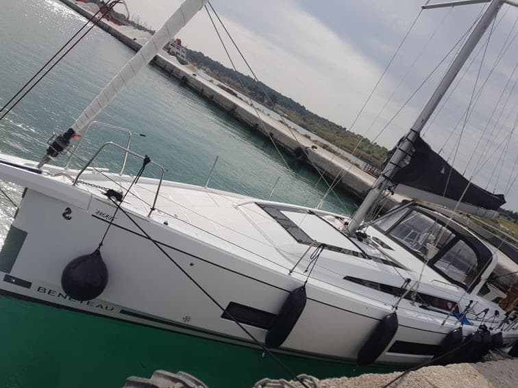 Oceanis 46.1 - photo 13