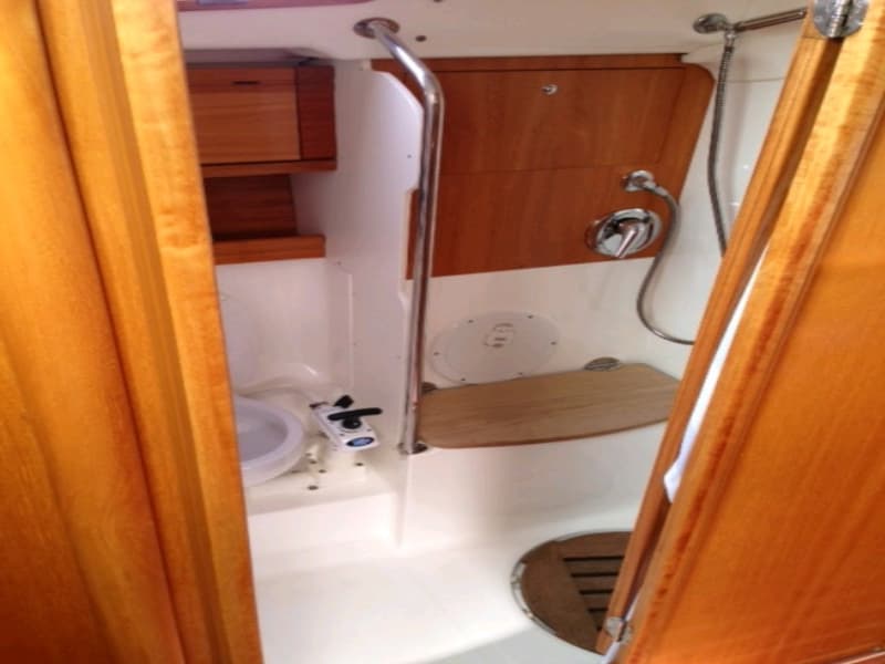 Bavaria 39 Cruiser - photo 5