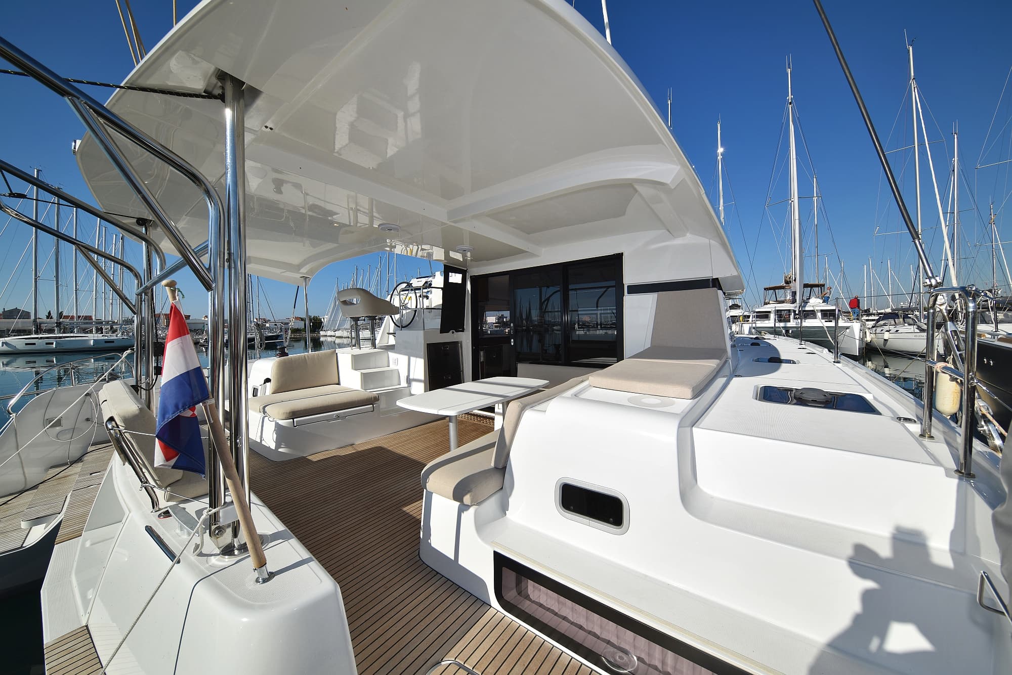 Lagoon 42 - photo 19