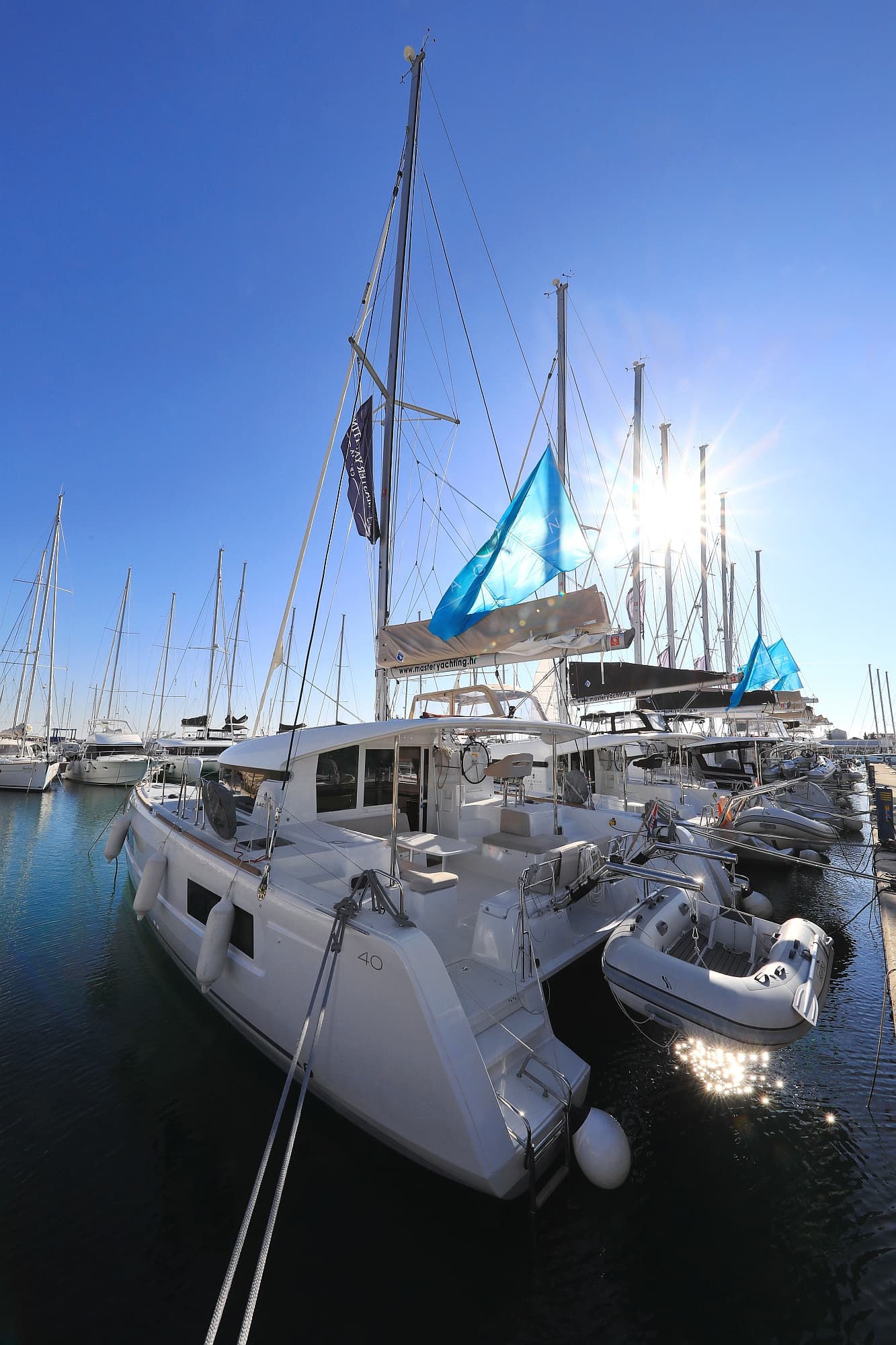 Lagoon 40 - photo 13