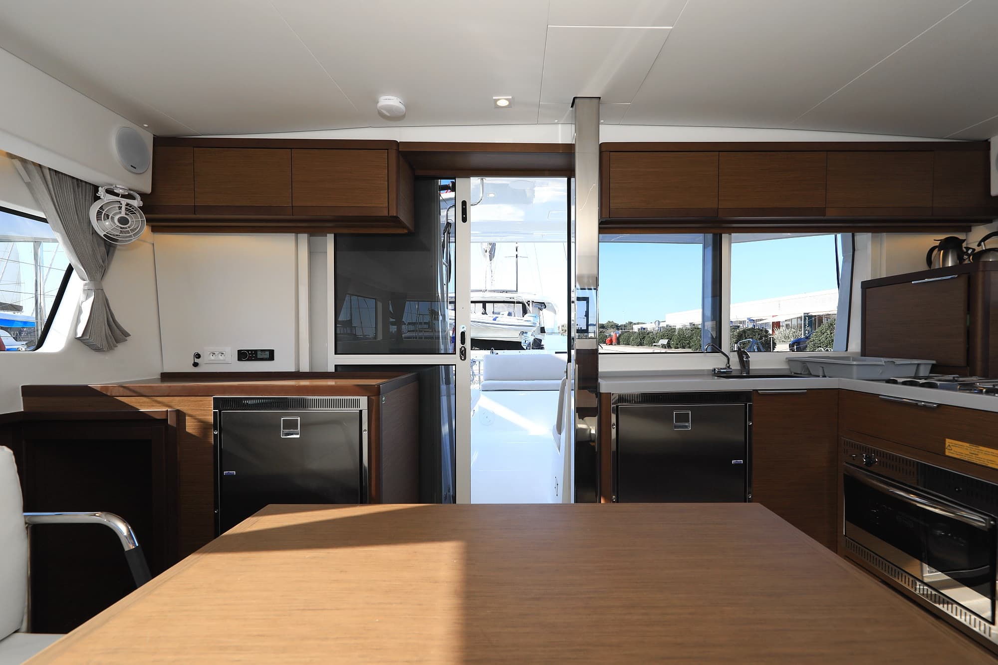 Lagoon 40 - photo 48