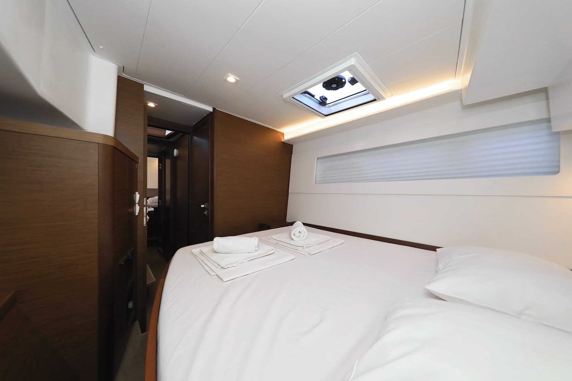 Lagoon 40 - photo 39