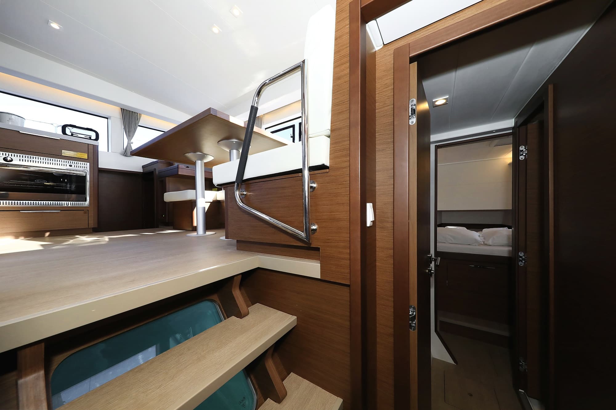 Lagoon 40 - photo 19