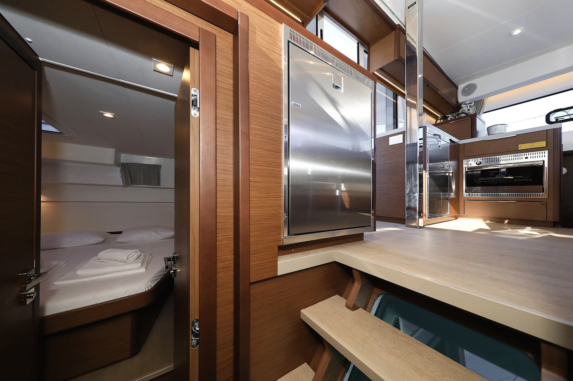 Lagoon 40 - photo 24