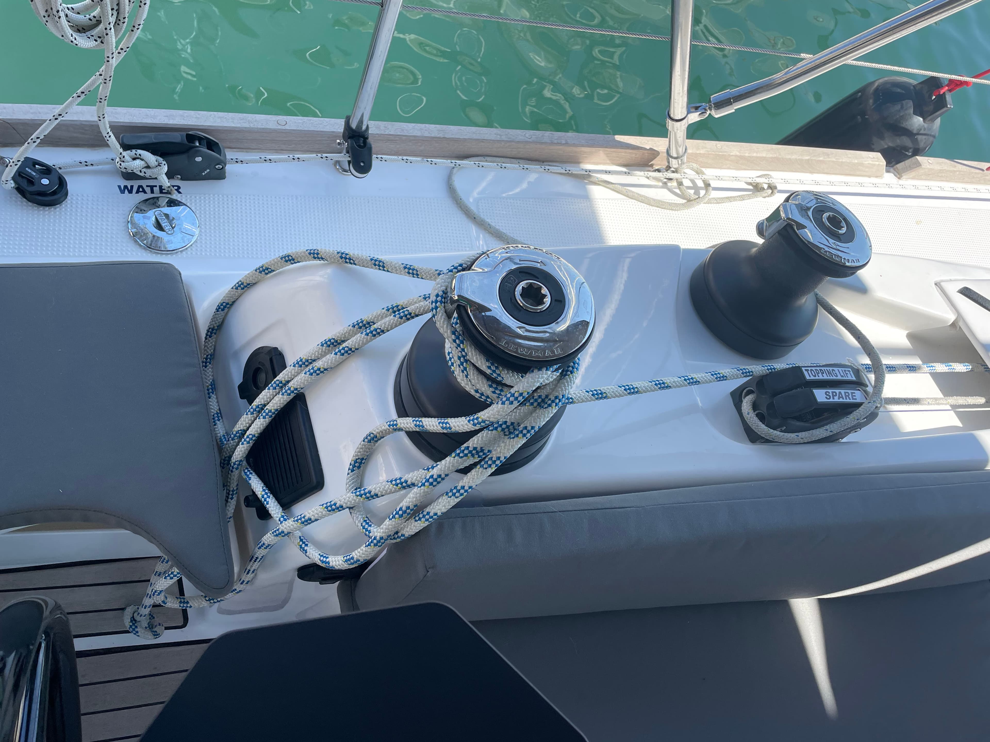 Bavaria Vision 42 - photo 11