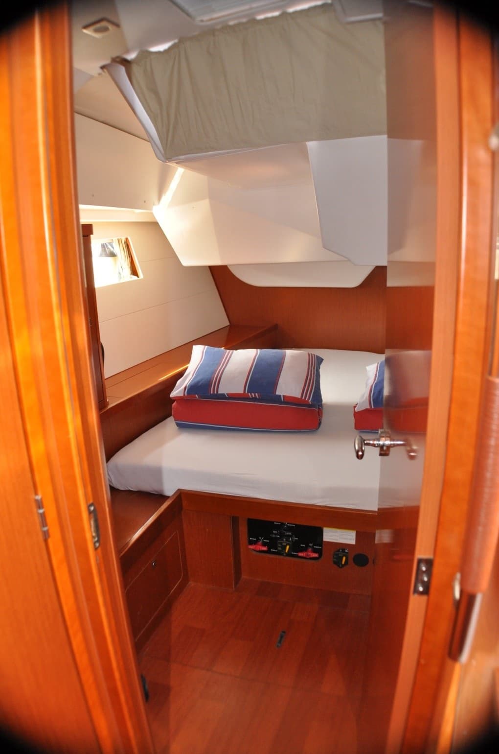 Oceanis 48 - photo 9