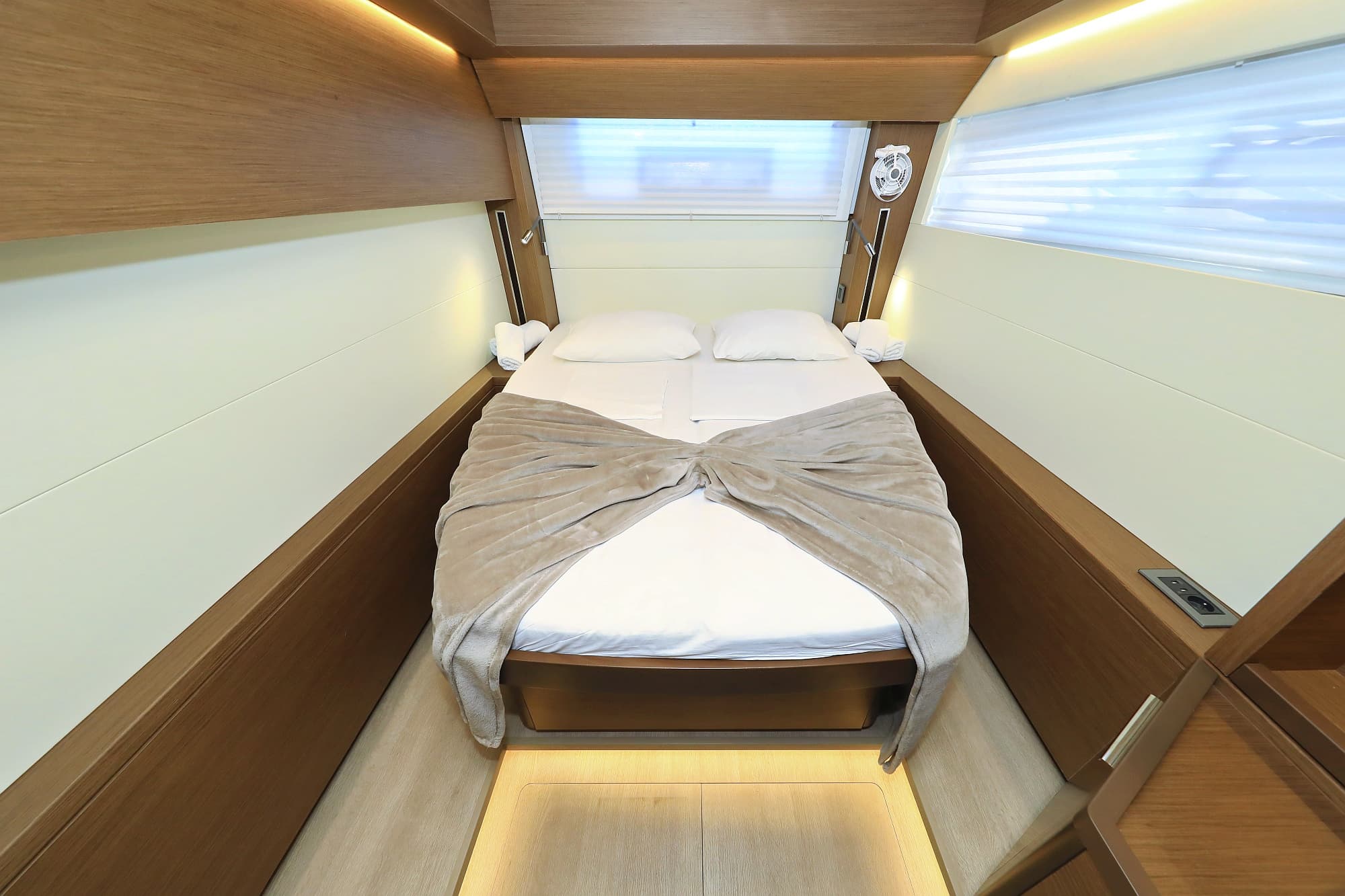 Lagoon 50 - photo 9