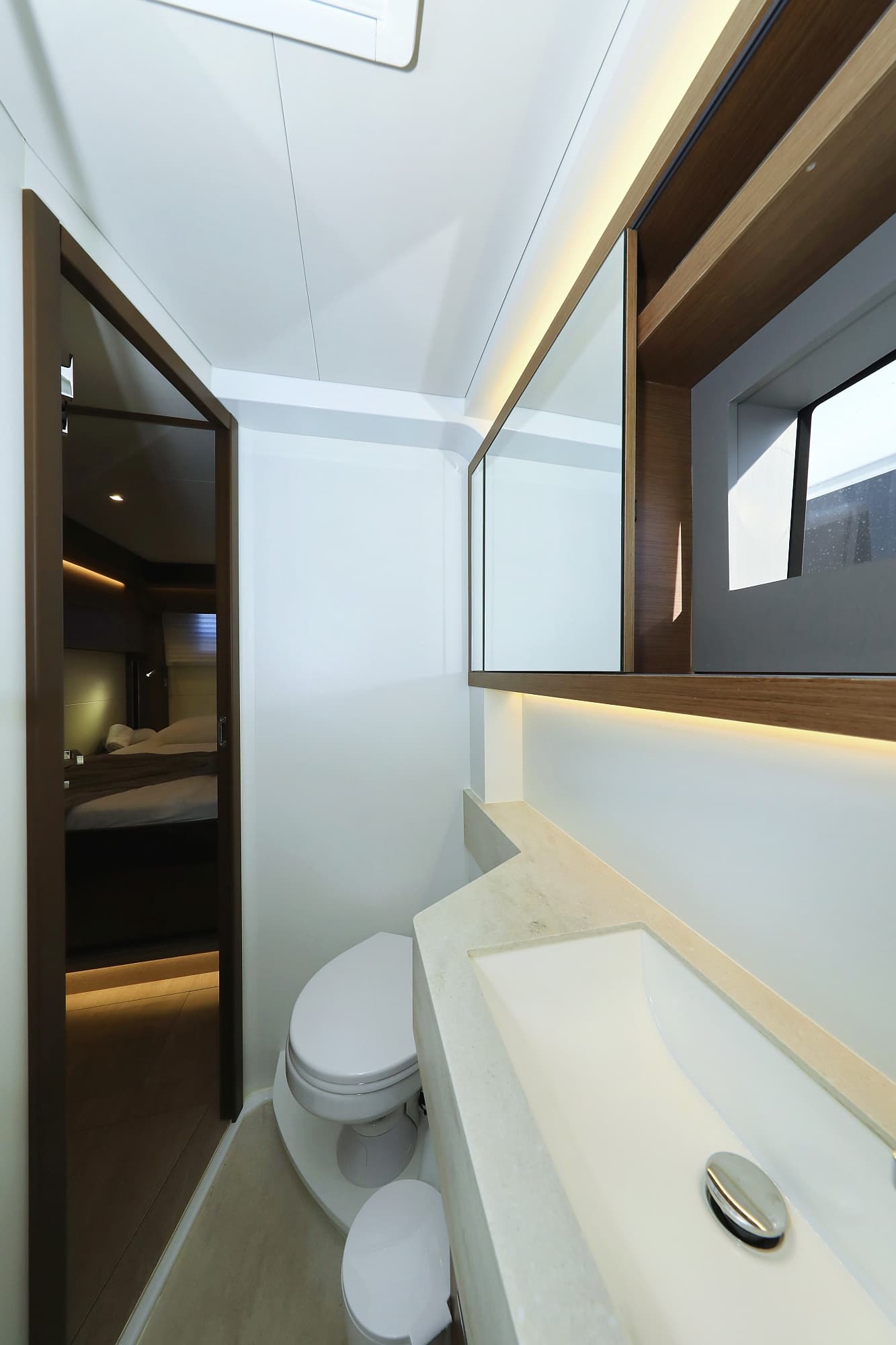 Lagoon 50 - photo 119