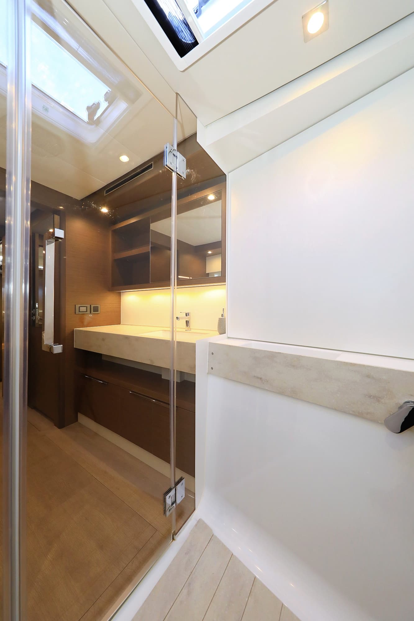 Lagoon 50 - photo 102