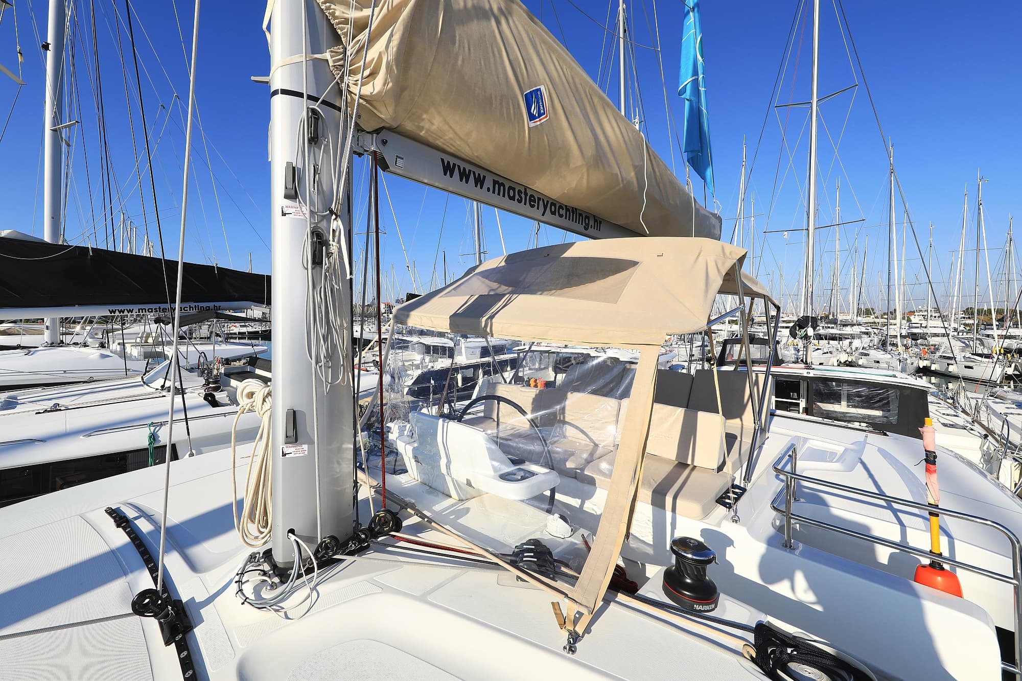 Lagoon 50 - photo 20