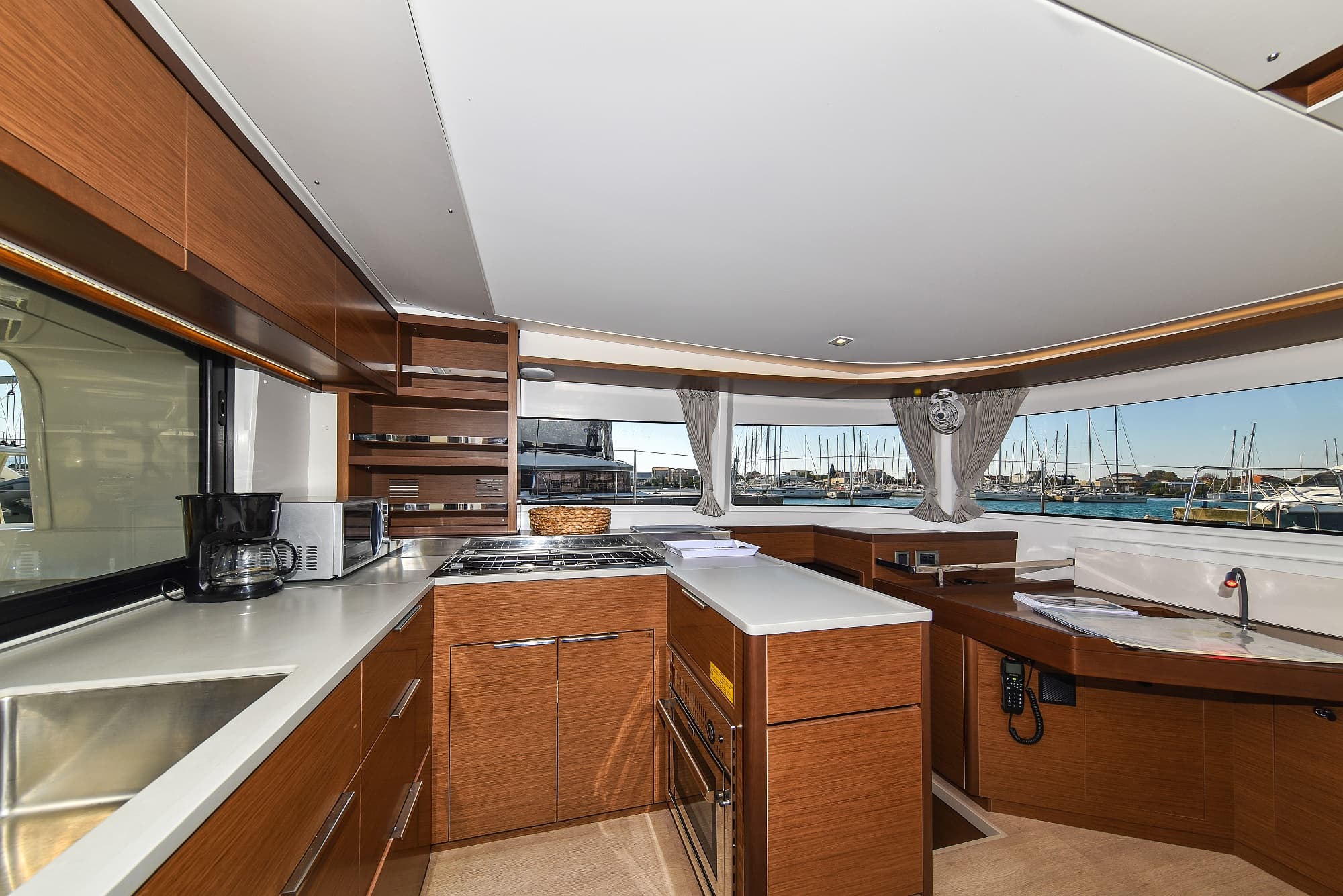 Lagoon 46  - photo 59