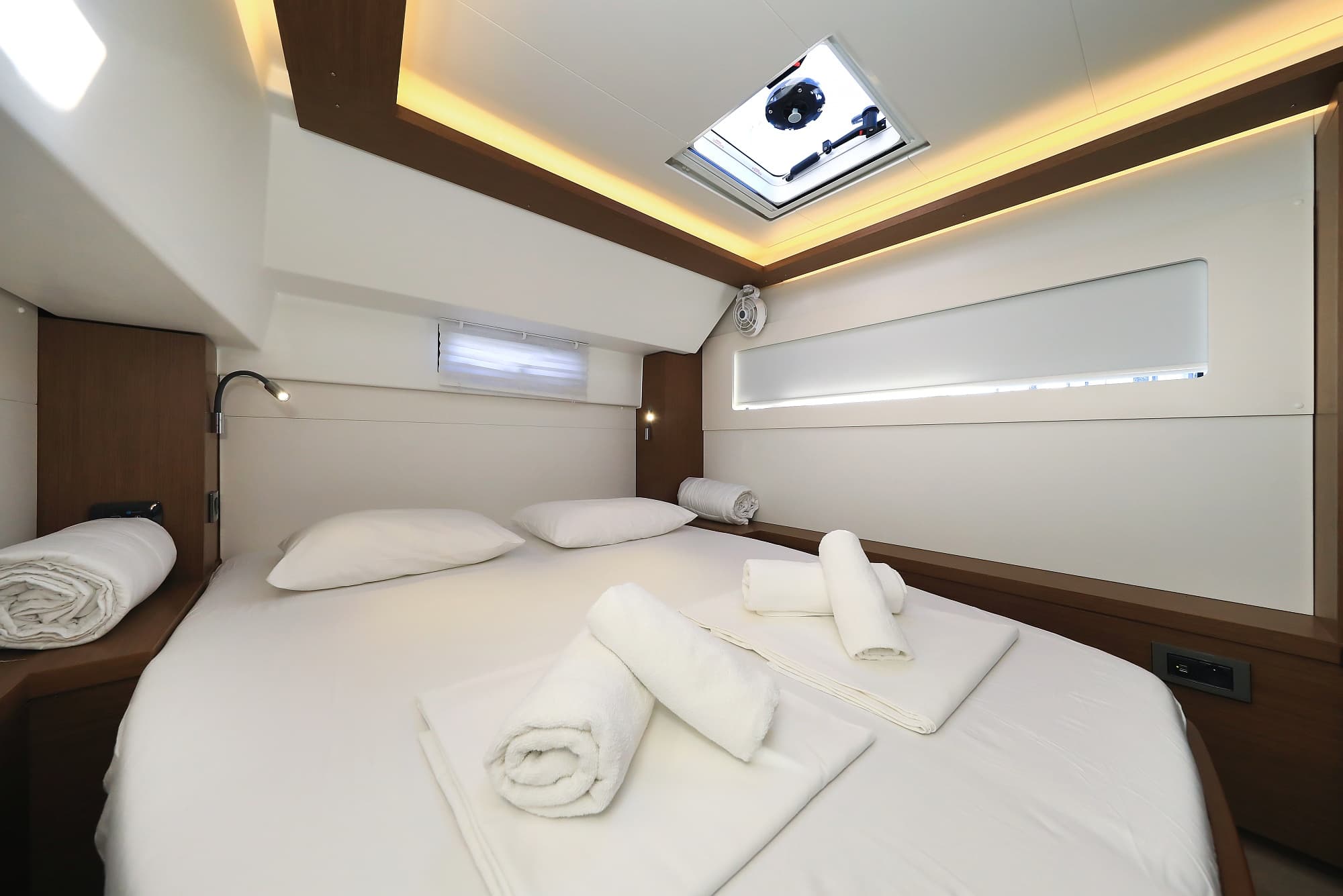 Lagoon 46  - photo 52