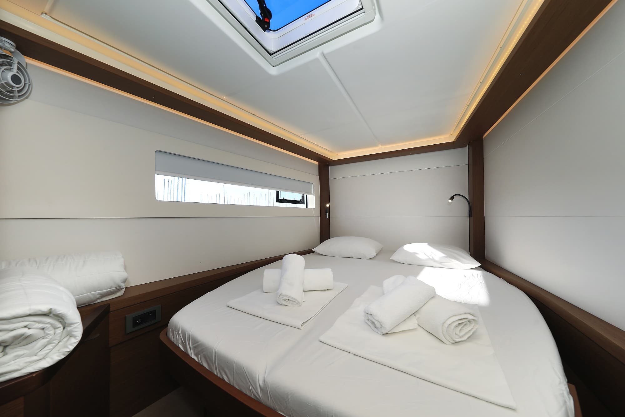 Lagoon 46  - photo 57