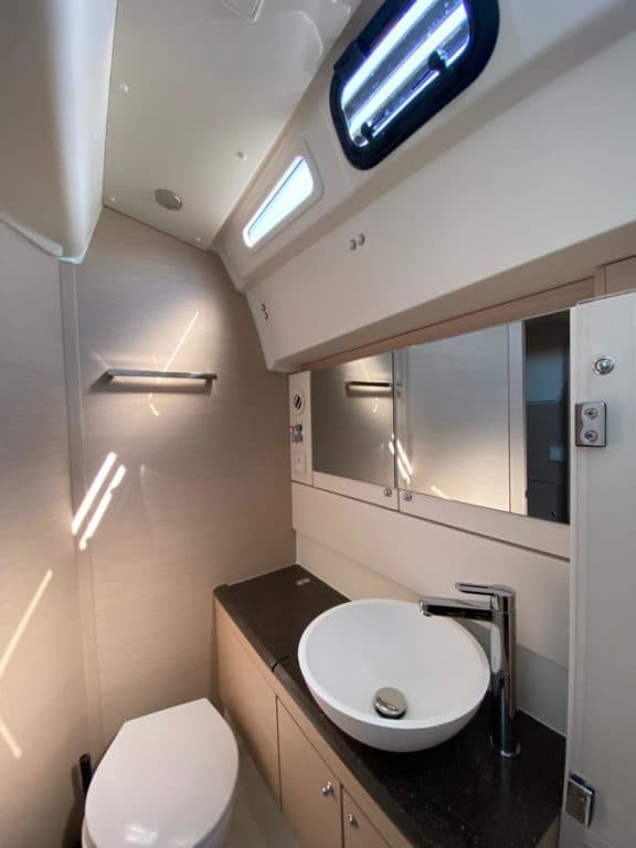 Jeanneau 54 - photo 12