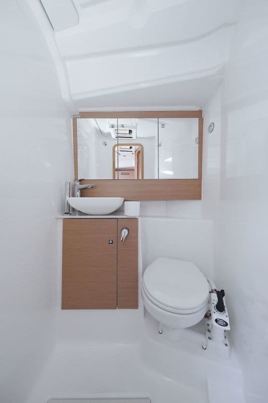 Dufour 430 - photo 35