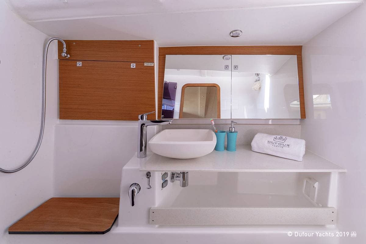 Dufour 430 - photo 37