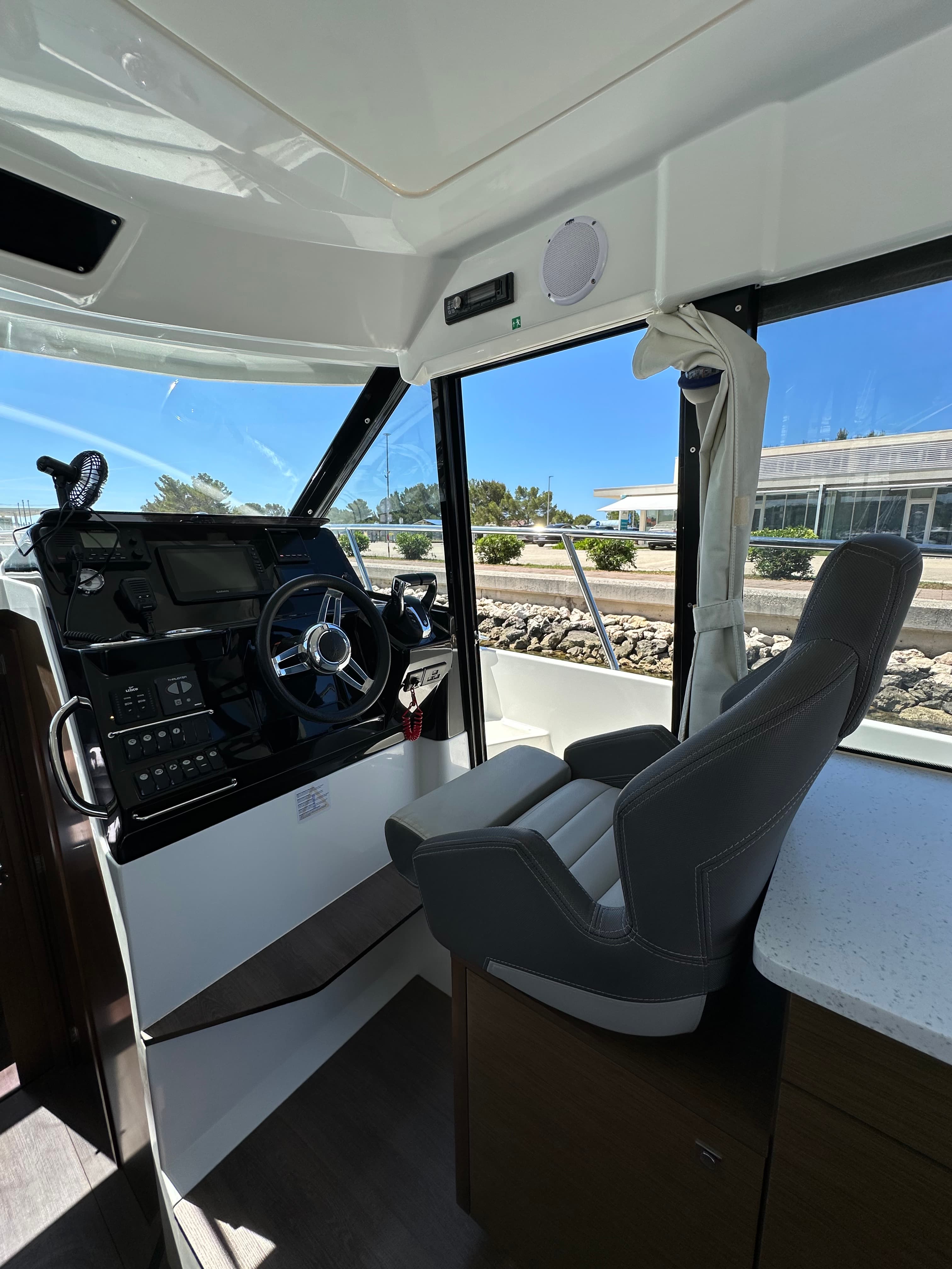 Merry Fisher 1095 FLY - photo 11